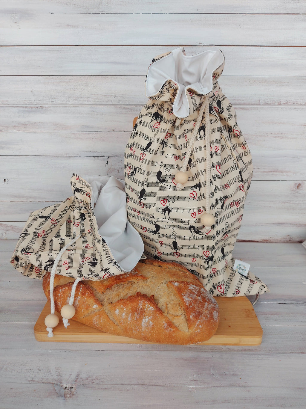 Frissen tartó Kenyeres Zsák